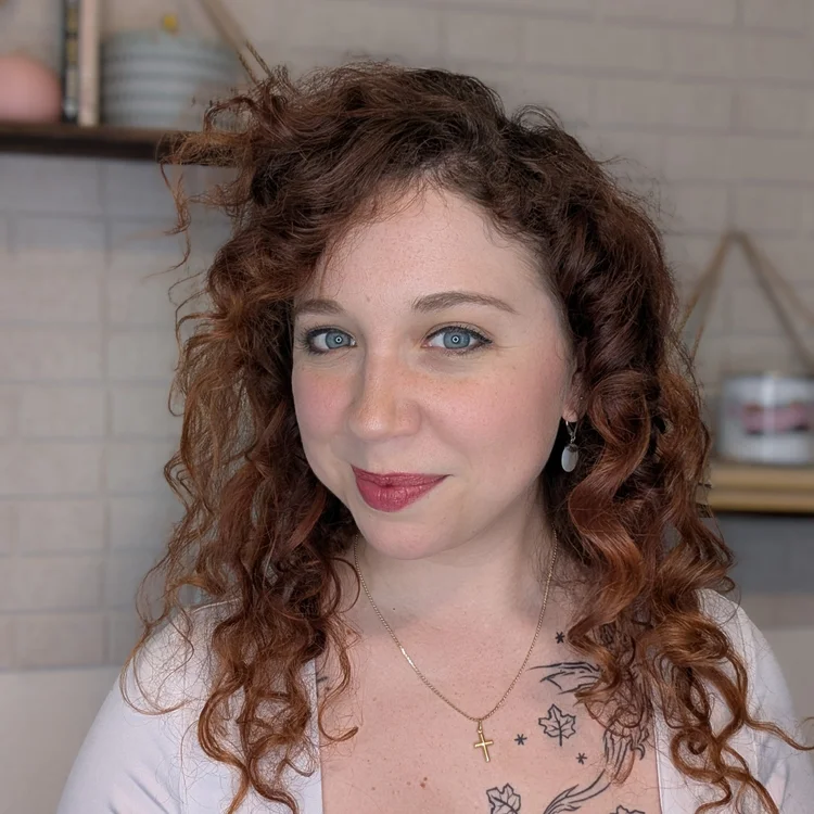 Hidden Gems: Meet Ash O’Rourke of The Story Emporium and Bookshop